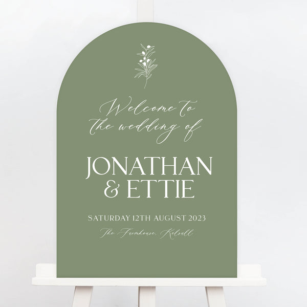 Ettie Arch wedding welcome sign