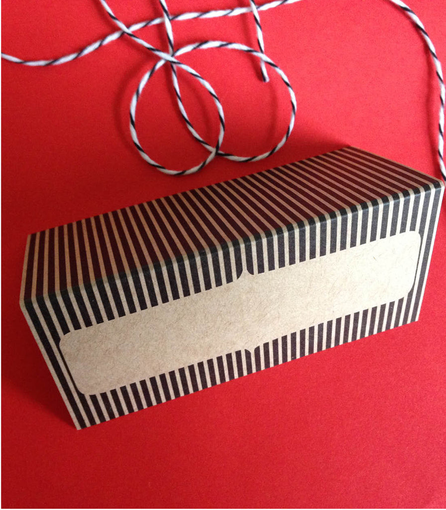 Pack of 10 Blank Carnival Style Kraft Place Cards - Project Pretty